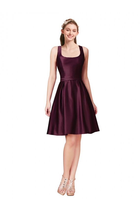 Wholesale Classic Knee Length Satin Cocktail Prom Dress / Homecoming Dress with V Back and Bow Detail UK