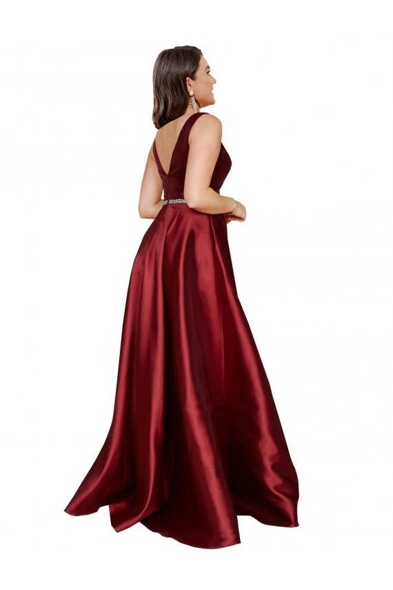 Wholesale Sleeveless Deep V-Neck A-Line Satin Prom Dress with Pockets UK