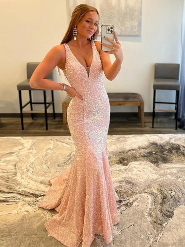 Wholesale Deep V-Neck Sleeveless Long Low Back Velvet Sequin Prom Dress UK