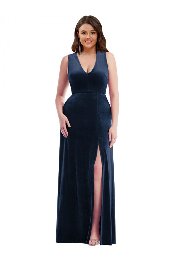 Wholesale Deep V-Neck Sleeveless Velvet Maxi Prom Dress with Pockets UK